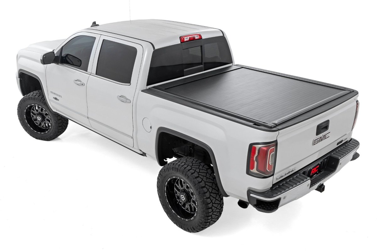 GMC 1500 Classic Powered Retractable Bed Cover - Rough Country - Matte Black - '14-'18